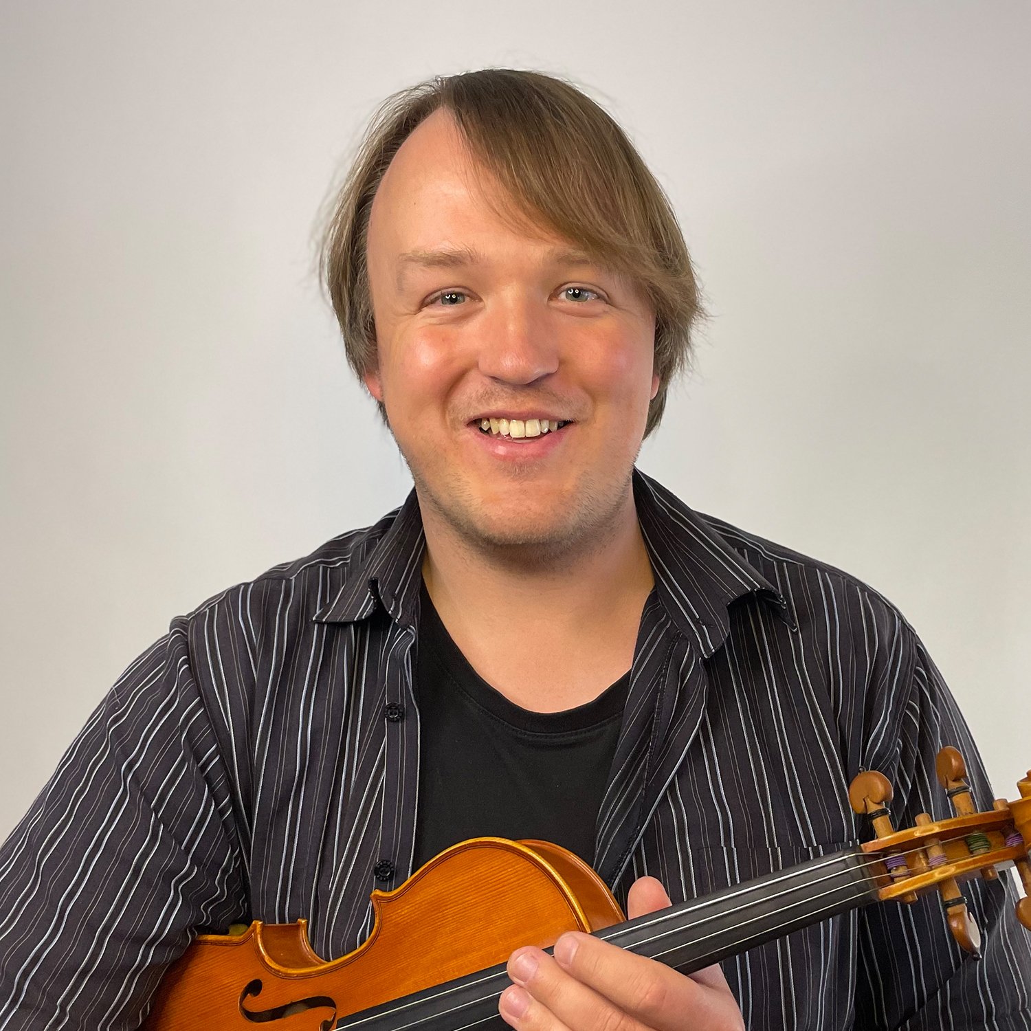 Joel Andersson Violin.jpg